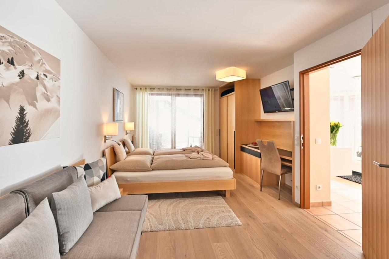 Appartements Haus Dr Muxel レッヒ エクステリア 写真