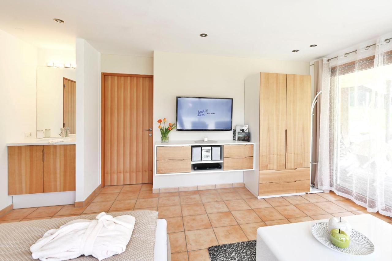 Appartements Haus Dr Muxel レッヒ エクステリア 写真